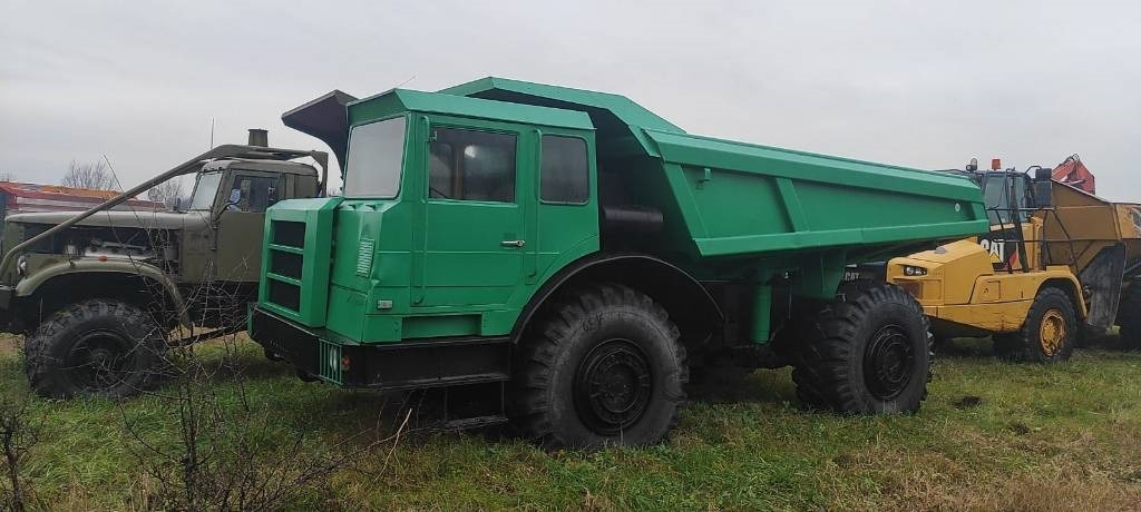 Belaz 75051 - شاحنة قلابة للمحاجر: صور 3 Belaz 75051 - شاحنة قلابة للمحاجر: صور 3