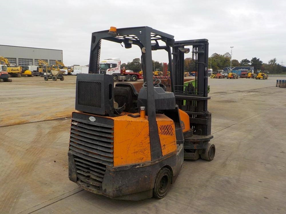 Bendi 20S Aisle Master - رافعة شوكية تعمل بالغاز: صور 3 Bendi 20S Aisle Master - رافعة شوكية تعمل بالغاز: صور 3