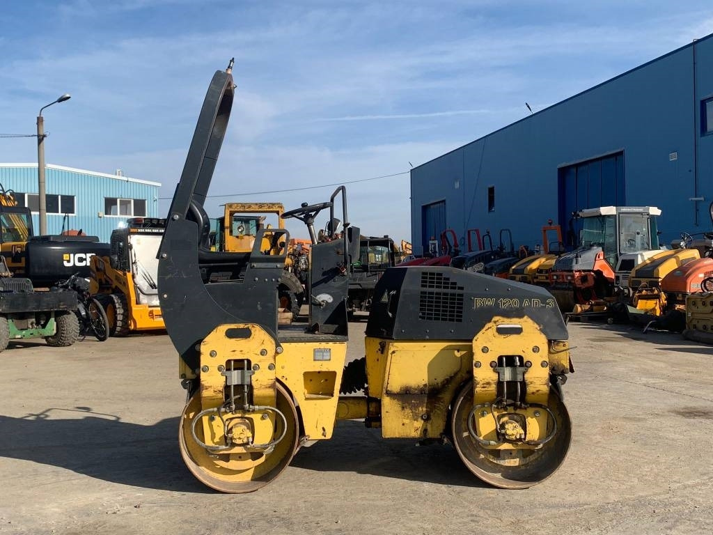 Bomag BW 120 AD-3 - مدحلة الأسفلت: صور 2 Bomag BW 120 AD-3 - مدحلة الأسفلت: صور 2