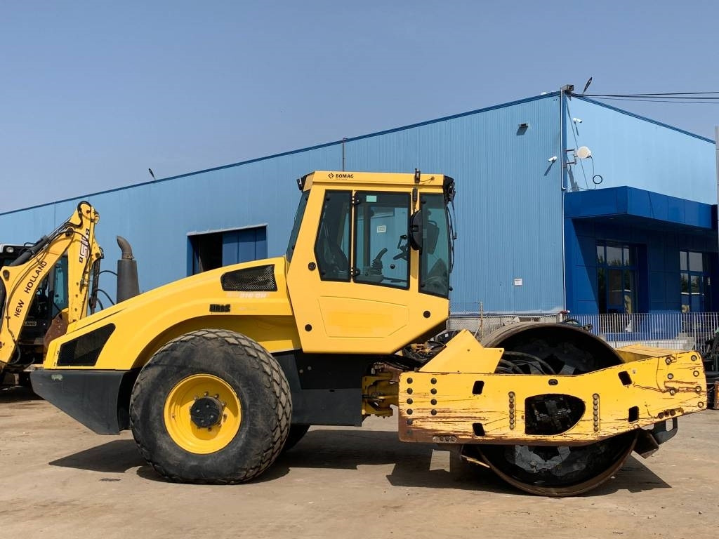Bomag BW 219 D H-4 - مدماج: صور 2 Bomag BW 219 D H-4 - مدماج: صور 2