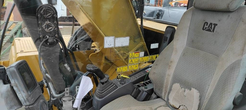 حفارات زحافة CAT 320 D: صور 7 حفارات زحافة CAT 320 D: صور 7