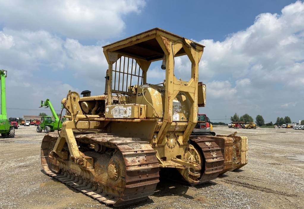 CAT 583 H - مجنزرة لمد الأنابيب: صور 2 CAT 583 H - مجنزرة لمد الأنابيب: صور 2