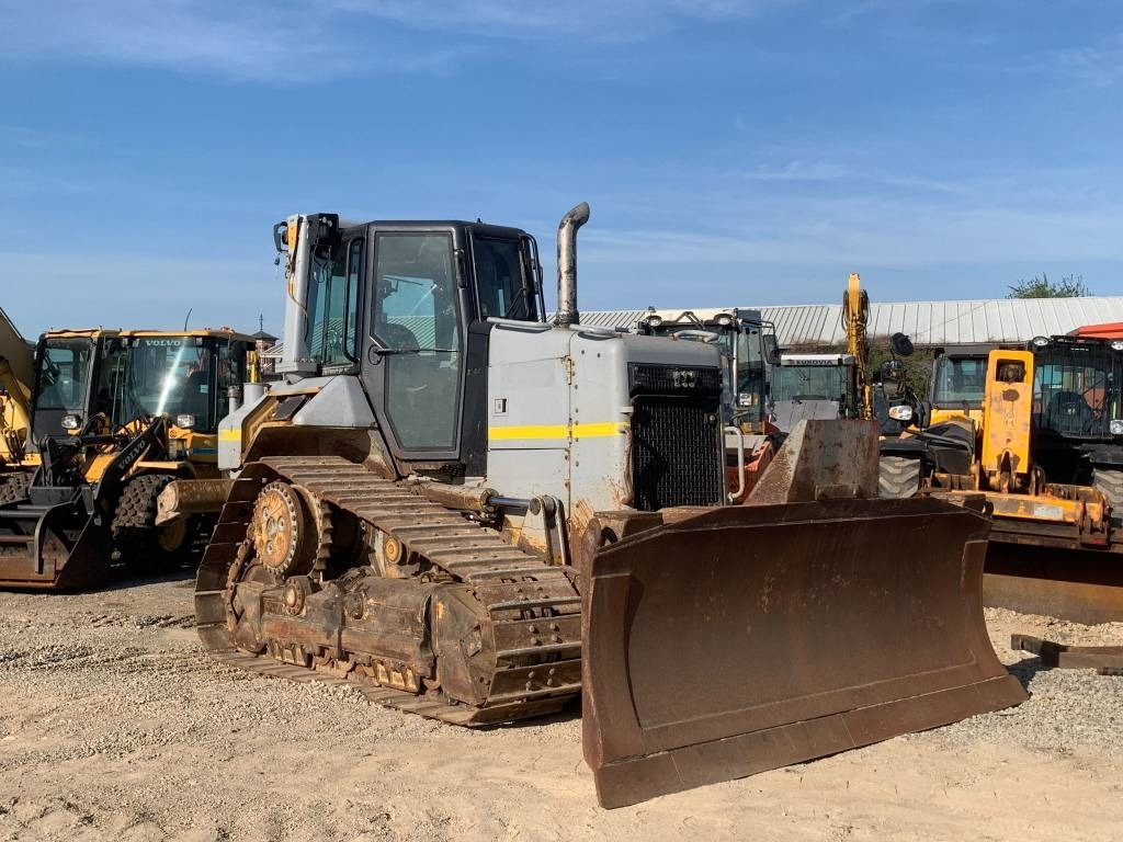 CAT D 6 N - بلدوزر: صور 2 CAT D 6 N - بلدوزر: صور 2