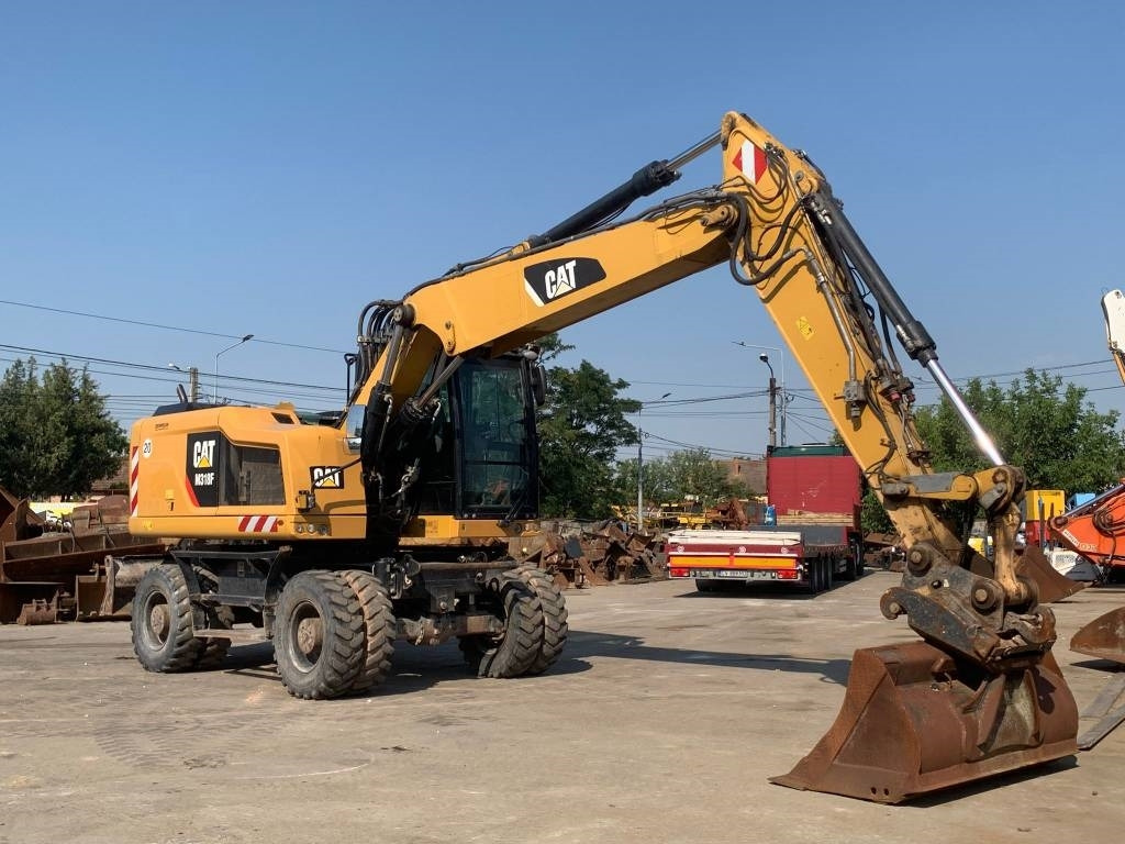 CAT M 318 F - حفارة على عجلات: صور 5 CAT M 318 F - حفارة على عجلات: صور 5