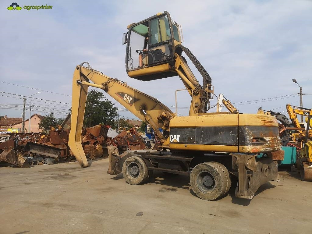 CAT M 322 C MH - حفارة النقل والشحن: صور 3 CAT M 322 C MH - حفارة النقل والشحن: صور 3