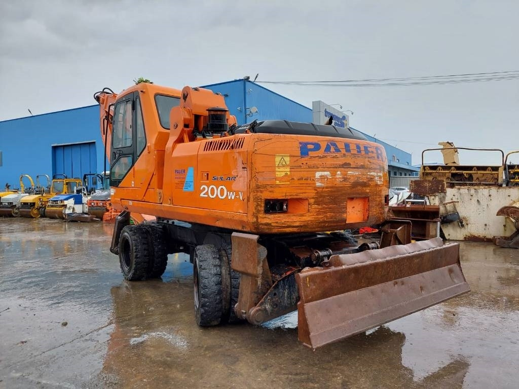 Daewoo Doosan S200W-V - حفارة: صور 4 Daewoo Doosan S200W-V - حفارة: صور 4