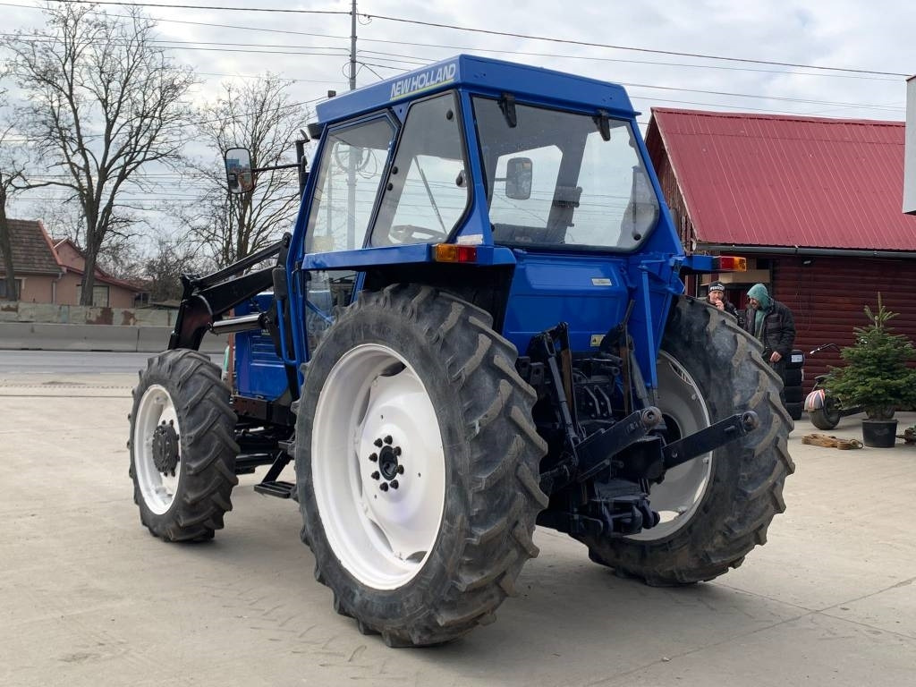 Fiat New Holland 70-90DT - جرار: صور 4 Fiat New Holland 70-90DT - جرار: صور 4
