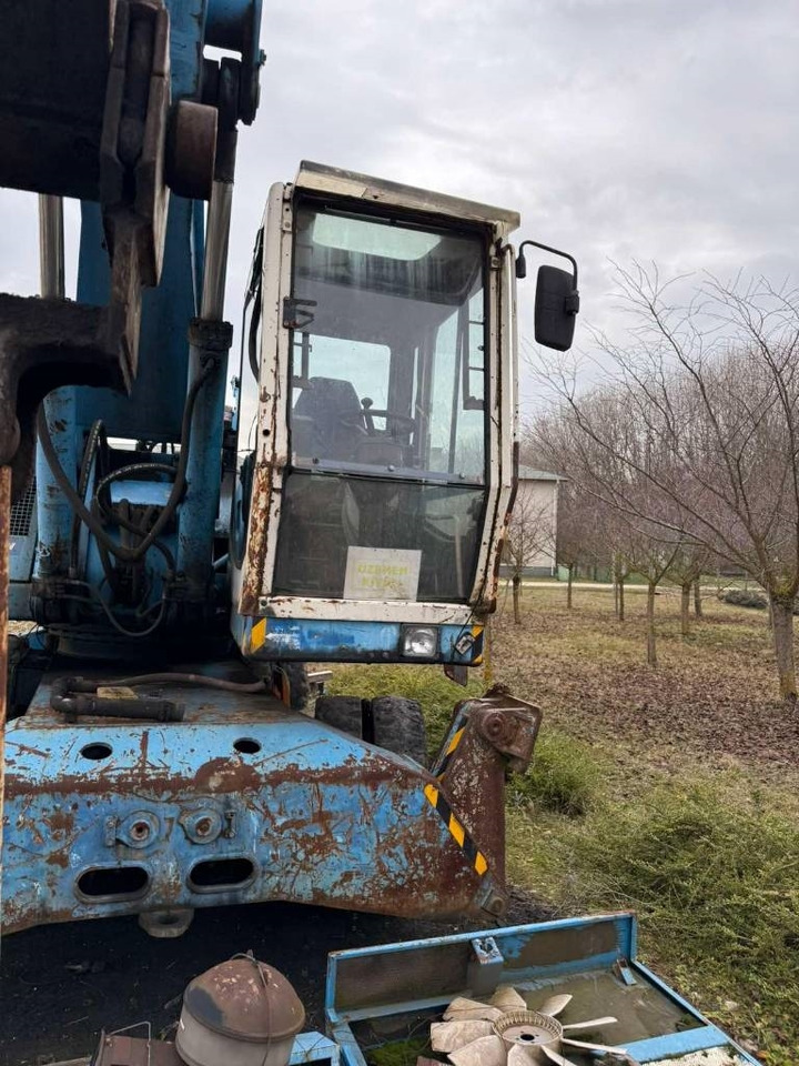 Fuchs Terex 340 ENGINE FAILURE - حفارة النقل والشحن: صور 5 Fuchs Terex 340 ENGINE FAILURE - حفارة النقل والشحن: صور 5