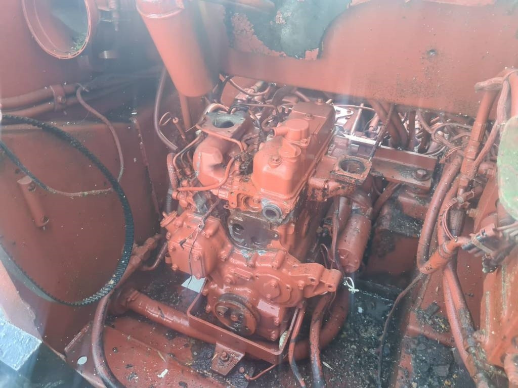 Gehl 3640-3840 FOR PARTS  - شيول صغير: صور 3 Gehl 3640-3840 FOR PARTS  - شيول صغير: صور 3