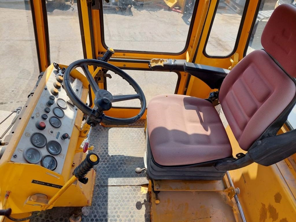 Hamm 2210SD - مدماج: صور 5 Hamm 2210SD - مدماج: صور 5