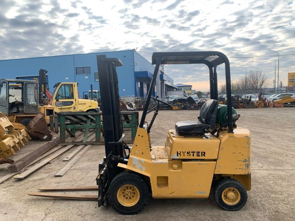 Hyster H 1.50 XL - رافعة شوكية تعمل بالغاز: صور 2 Hyster H 1.50 XL - رافعة شوكية تعمل بالغاز: صور 2