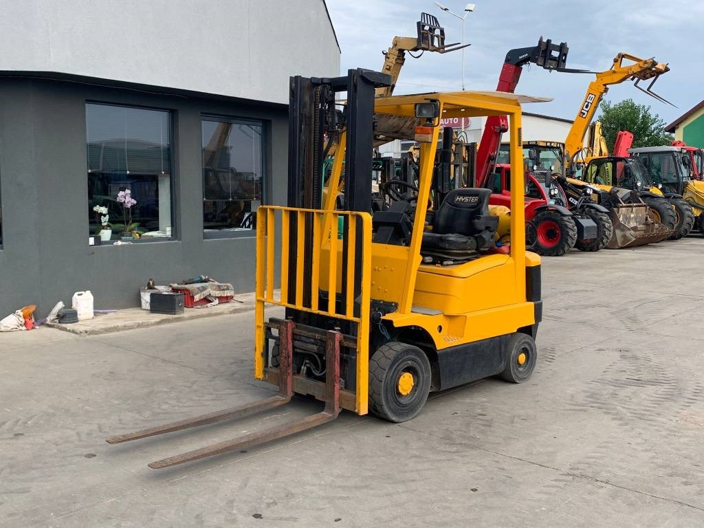 Hyster H 1.75 XM - رافعة شوكية تعمل بالغاز: صور 1 Hyster H 1.75 XM - رافعة شوكية تعمل بالغاز: صور 1