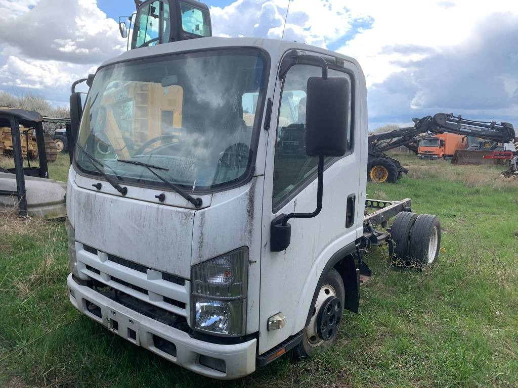 Isuzu FOR PARTS - الشاسيه شاحنة: صور 2 Isuzu FOR PARTS - الشاسيه شاحنة: صور 2