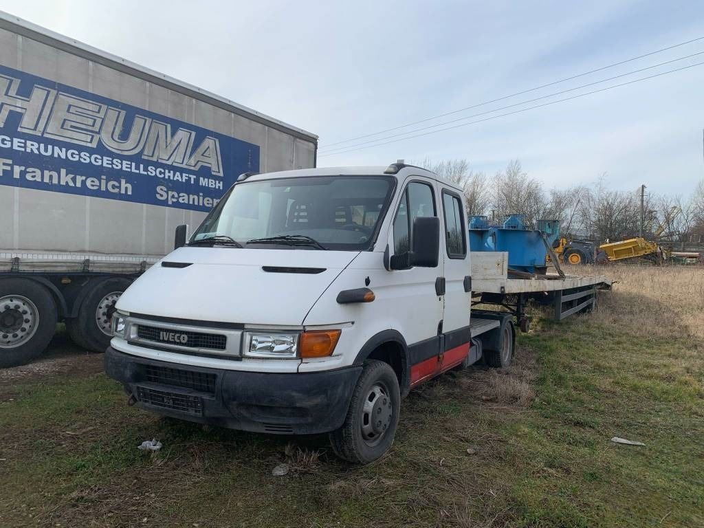 Iveco 40C 15 - شاحنة جرار صغيرة, الشاحنات الصغيرة كابينة مزدوجة: صور 1 Iveco 40C 15 - شاحنة جرار صغيرة, الشاحنات الصغيرة كابينة مزدوجة: صور 1