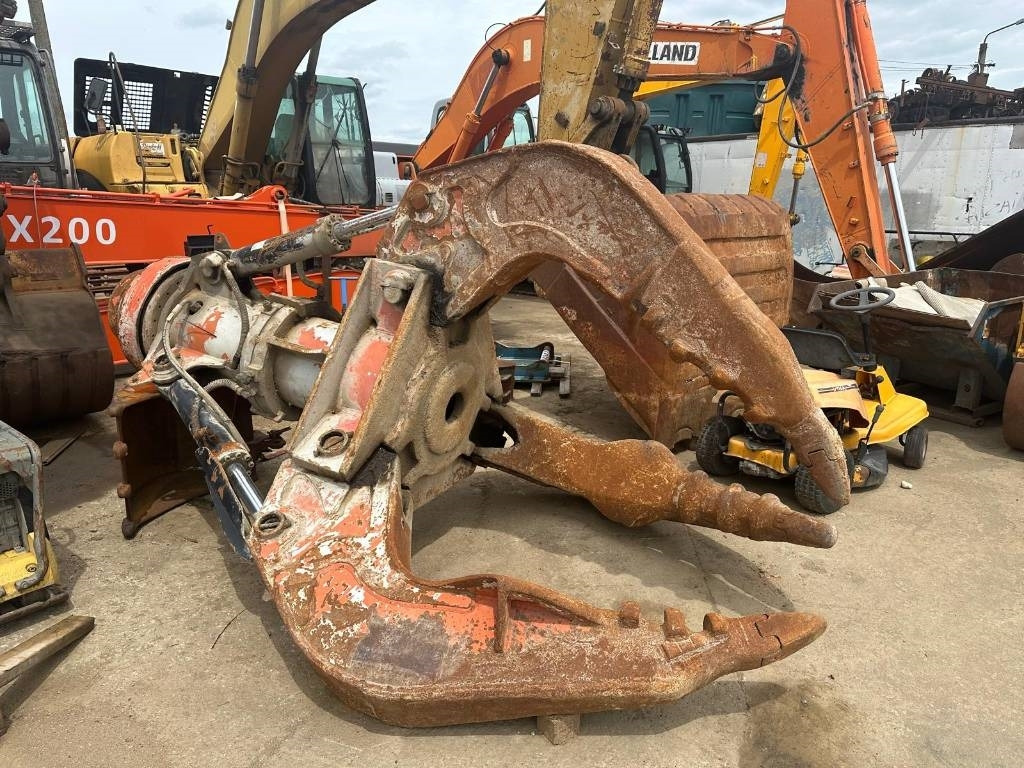 J&B Grijbers - مخلبي - آلات البناء: صور 1 J&B Grijbers - مخلبي - آلات البناء: صور 1