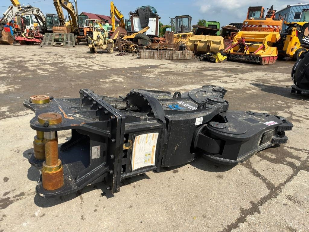 Jisan JSV765S - ماكينة القص الهيدروليكي - آلات البناء: صور 2 Jisan JSV765S - ماكينة القص الهيدروليكي - آلات البناء: صور 2