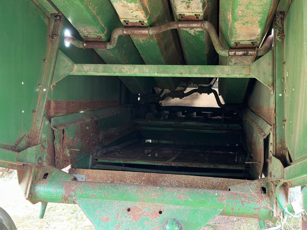 John Deere 952 FOR PARTS - حصادة شاملة: صور 4 John Deere 952 FOR PARTS - حصادة شاملة: صور 4