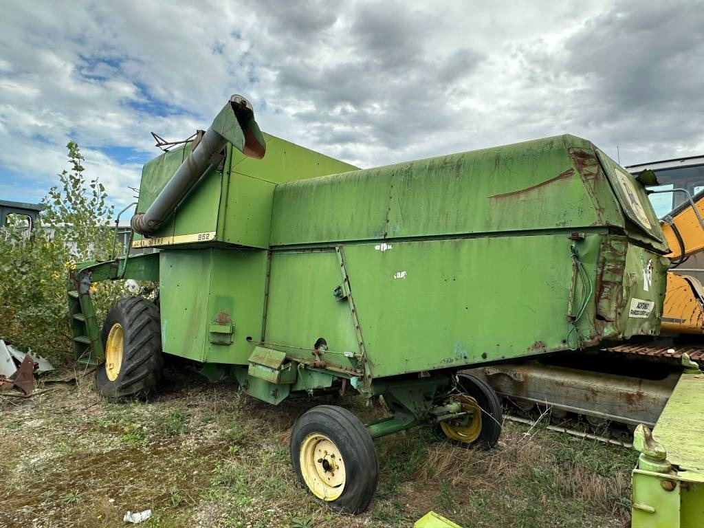 John Deere 952 FOR PARTS - حصادة شاملة: صور 5 John Deere 952 FOR PARTS - حصادة شاملة: صور 5