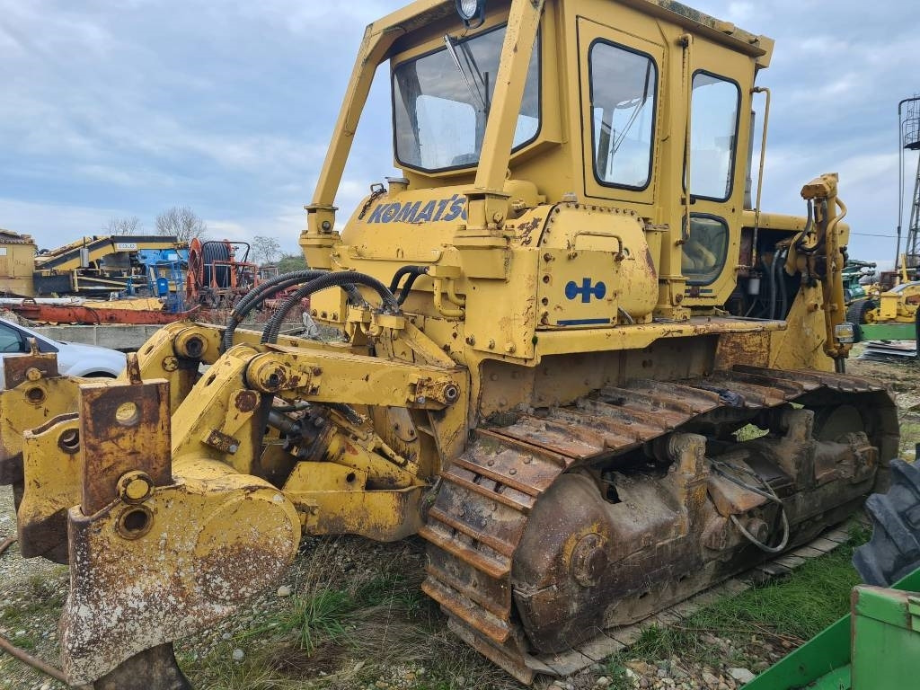 Komatsu D 85-18 - بلدوزر: صور 4 Komatsu D 85-18 - بلدوزر: صور 4