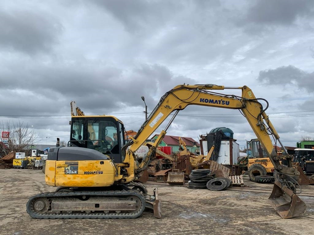 Komatsu PC 88 MR-6 - حفارة مصغرة: صور 3 Komatsu PC 88 MR-6 - حفارة مصغرة: صور 3