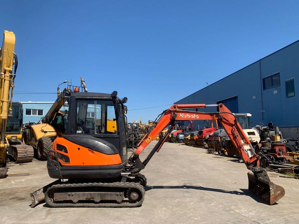 Kubota KX 61-3 - حفارة مصغرة: صور 5 Kubota KX 61-3 - حفارة مصغرة: صور 5