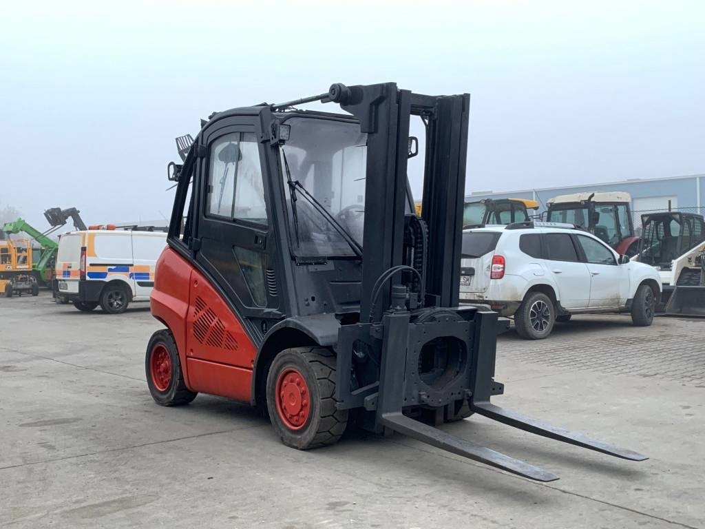 Linde H 40 D - رافعة شوكية ديزل: صور 1 Linde H 40 D - رافعة شوكية ديزل: صور 1