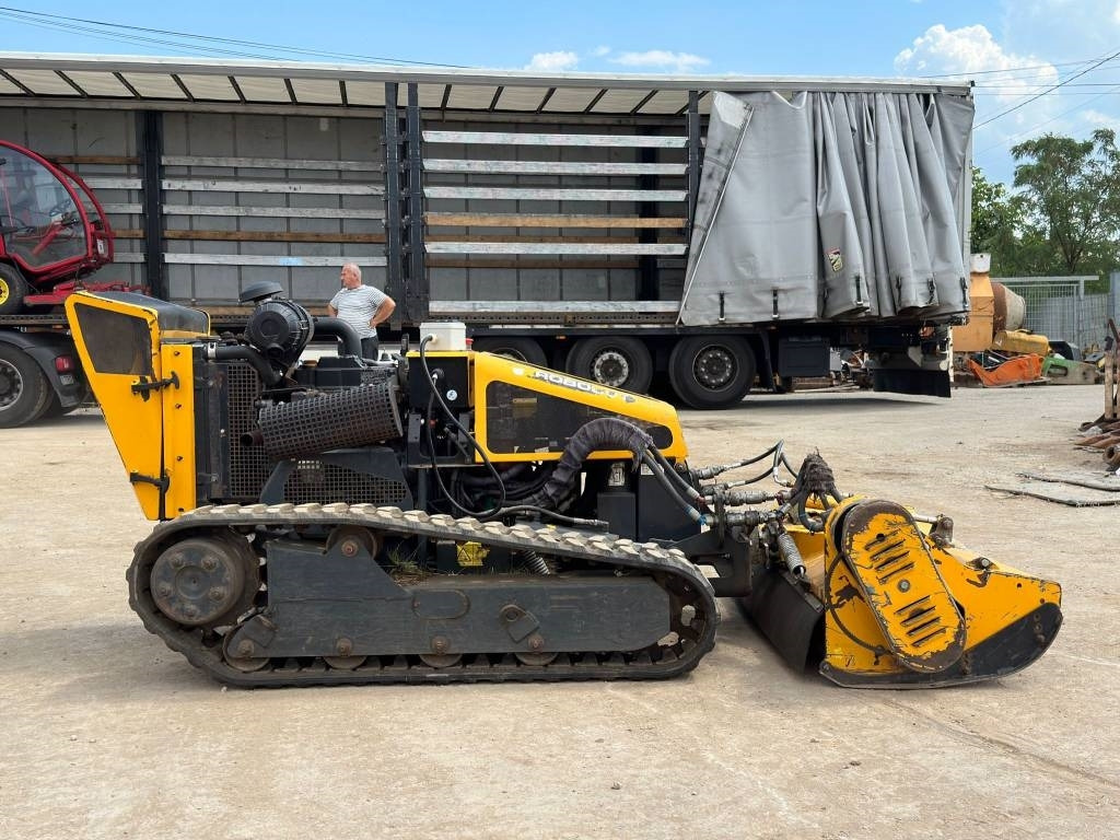 McConnel Robocut MULCHER - جزازة المروج: صور 5 McConnel Robocut MULCHER - جزازة المروج: صور 5