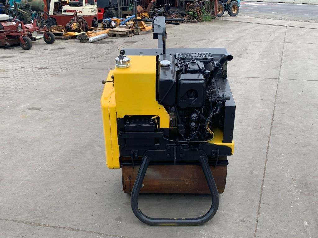 Mecalac MBR 71 - مداحل الأسفلت الصغيرة: صور 2 Mecalac MBR 71 - مداحل الأسفلت الصغيرة: صور 2