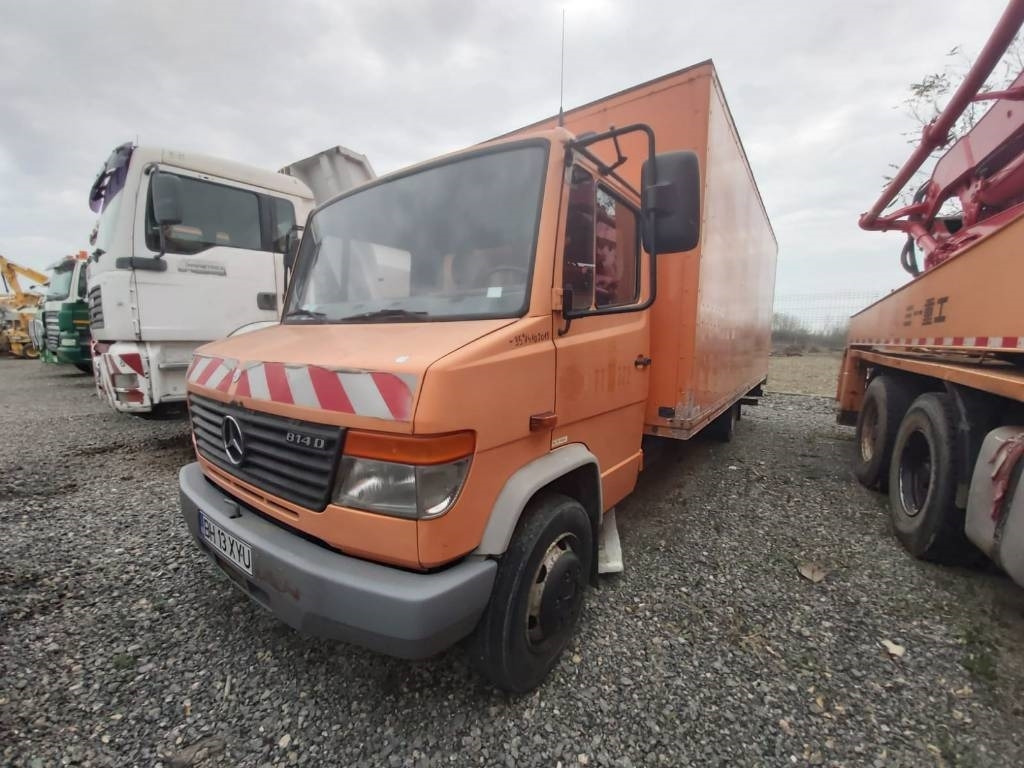 Mercedes-Benz 814D - بصندوق مغلق شاحنة: صور 1 Mercedes-Benz 814D - بصندوق مغلق شاحنة: صور 1