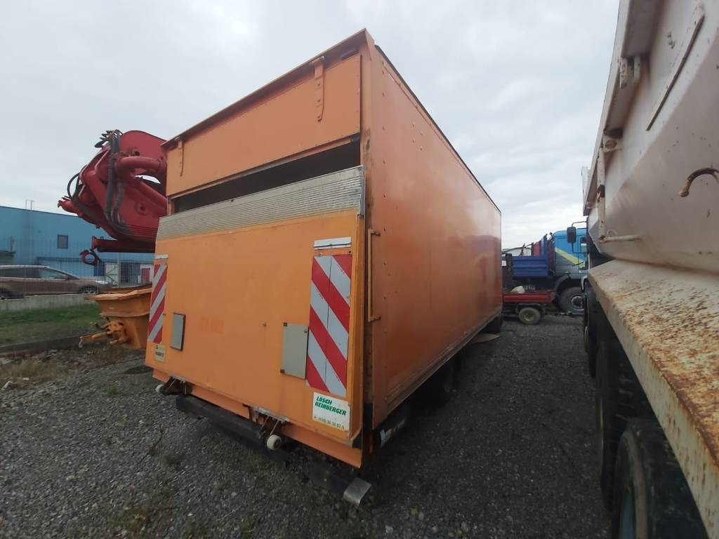 Mercedes-Benz 814D - بصندوق مغلق شاحنة: صور 4 Mercedes-Benz 814D - بصندوق مغلق شاحنة: صور 4