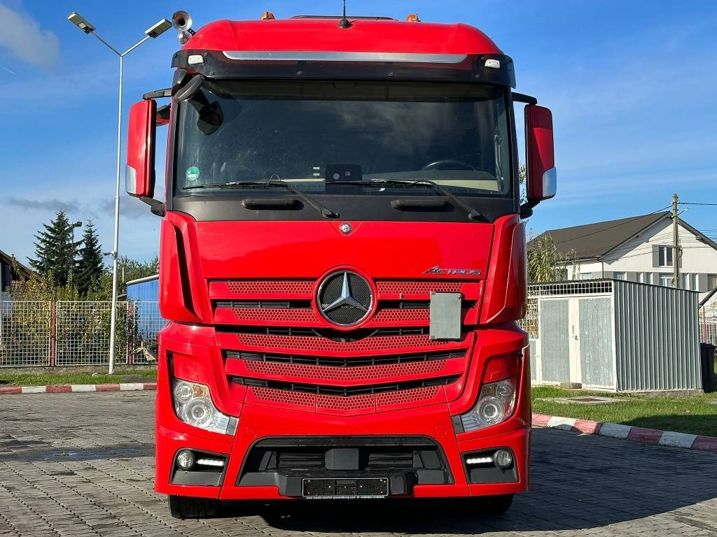 Mercedes-Benz Actros 963-4-A - بصندوق مغلق شاحنة: صور 2 Mercedes-Benz Actros 963-4-A - بصندوق مغلق شاحنة: صور 2