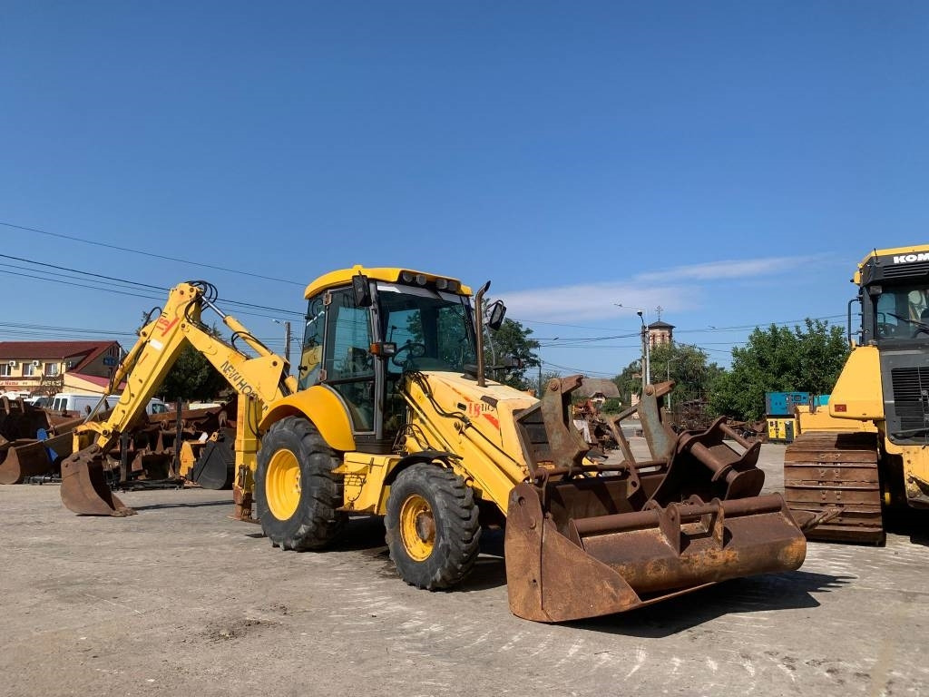 New Holland LB 110-4 PT - حفار متعدد الاستخدام: صور 5 New Holland LB 110-4 PT - حفار متعدد الاستخدام: صور 5