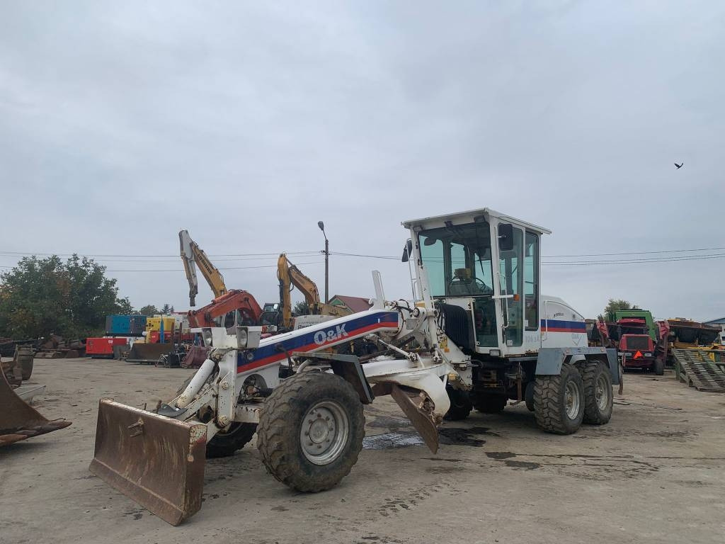 O&K F106.5A - آلة تسوية الأرض: صور 1 O&K F106.5A - آلة تسوية الأرض: صور 1