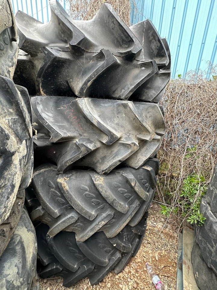 Pirelli 23.1/26 Harvester Tyres - الإطارات - الآلات والماكينات الزراعية: صور 1 Pirelli 23.1/26 Harvester Tyres - الإطارات - الآلات والماكينات الزراعية: صور 1