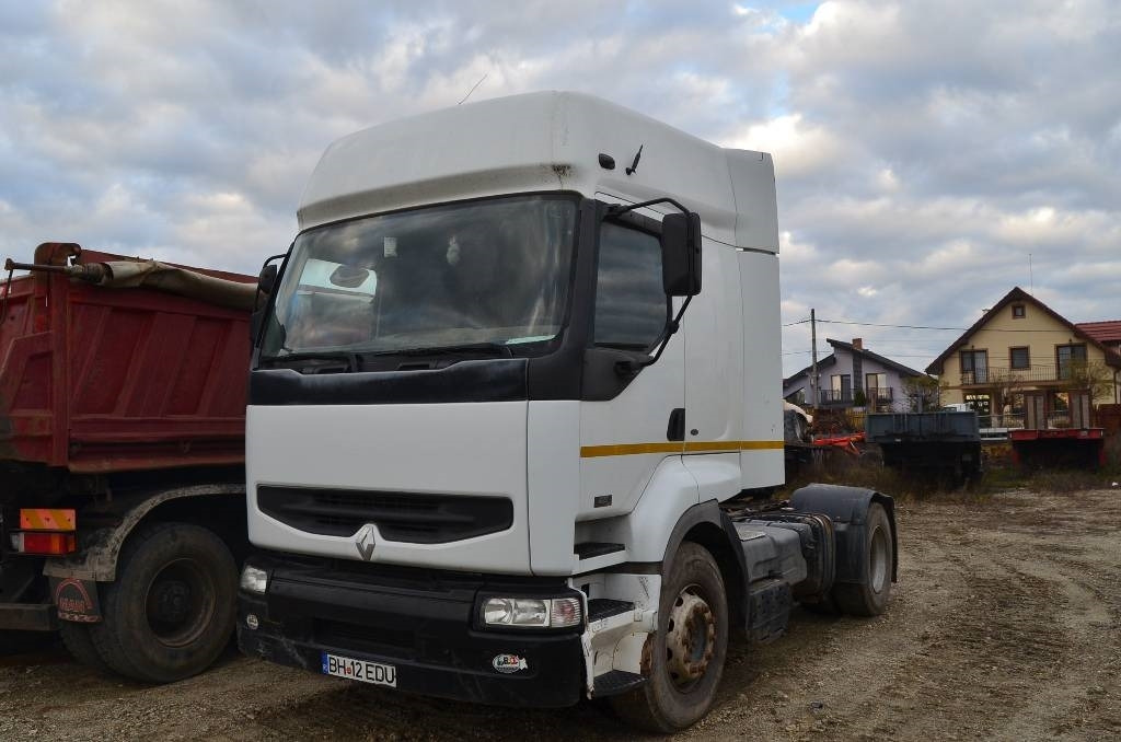 Renault Premium 420 DCI - شاحنة جرار: صور 1 Renault Premium 420 DCI - شاحنة جرار: صور 1