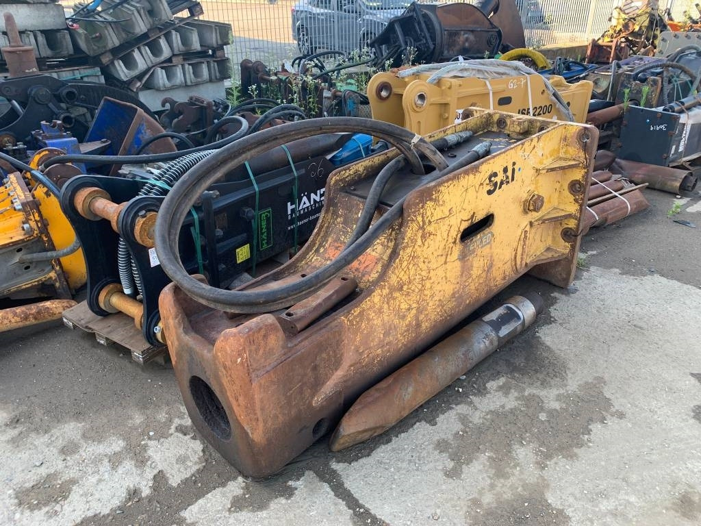 Soosan SB121 - مطرقة هيدروليكية - آلات البناء: صور 1 Soosan SB121 - مطرقة هيدروليكية - آلات البناء: صور 1