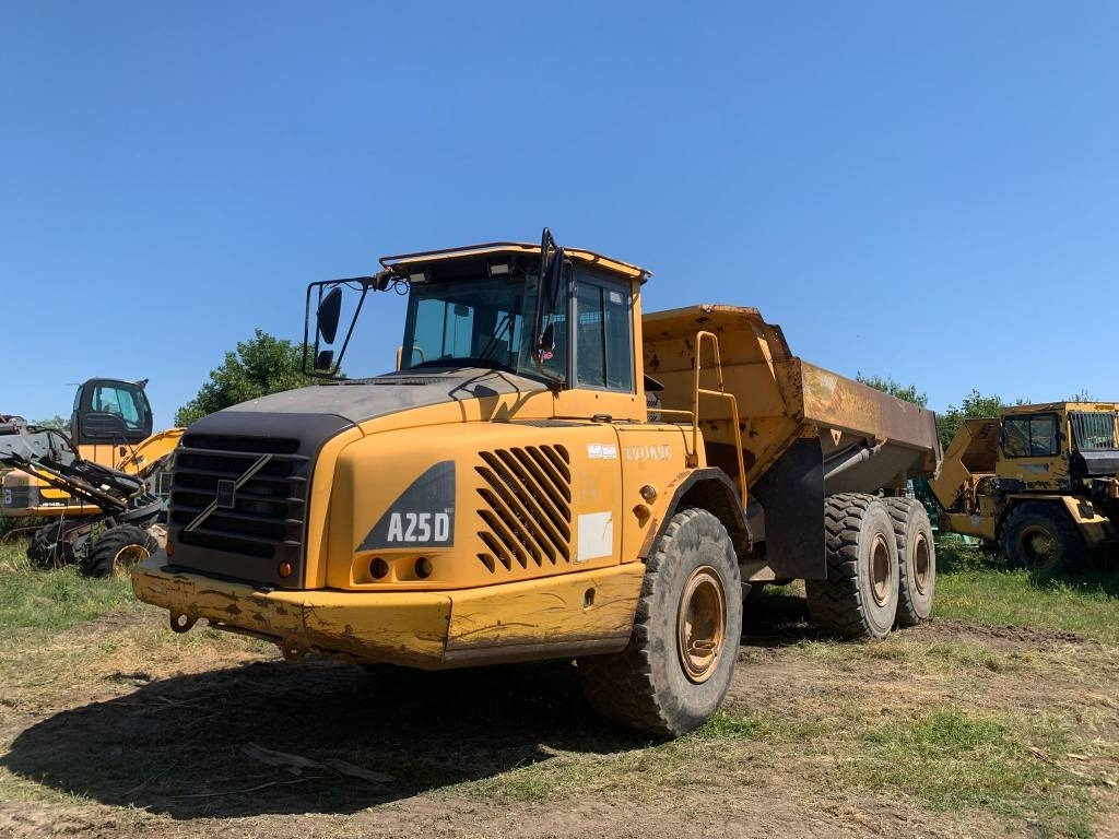 Volvo A 25 D - شاحنة مفصلية: صور 1 Volvo A 25 D - شاحنة مفصلية: صور 1
