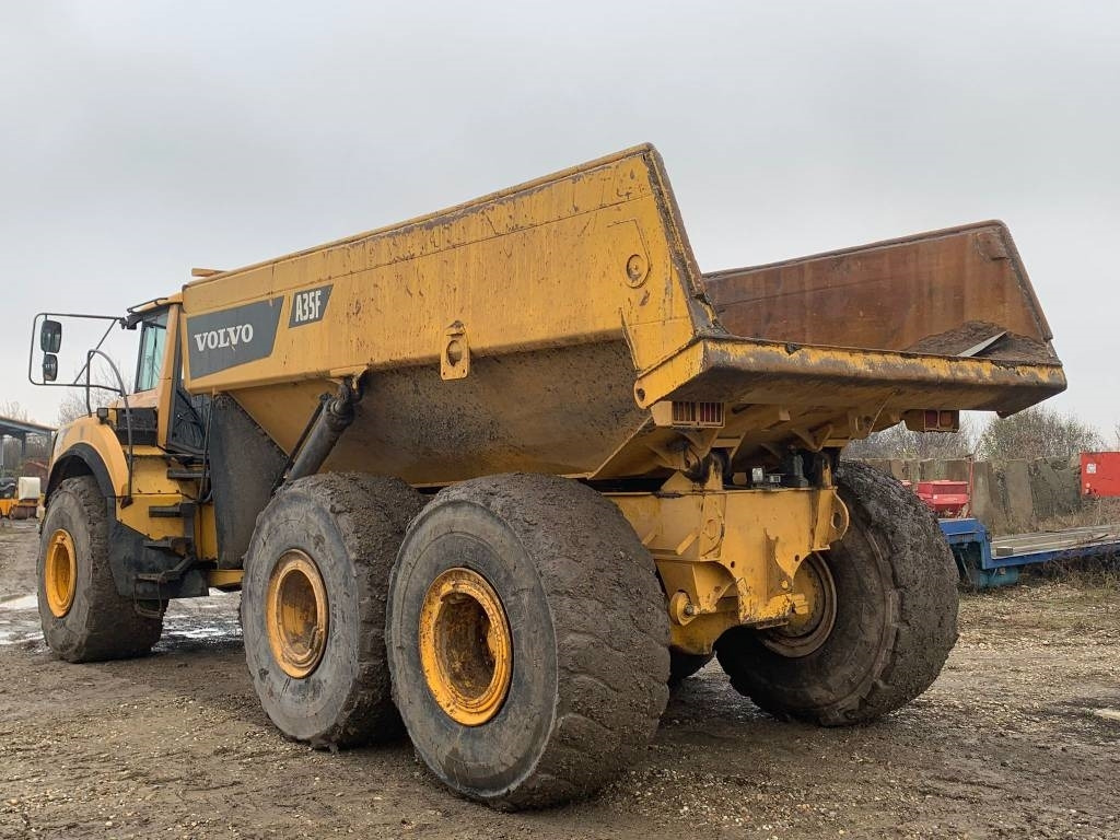 Volvo A 35 F - شاحنة مفصلية: صور 4 Volvo A 35 F - شاحنة مفصلية: صور 4