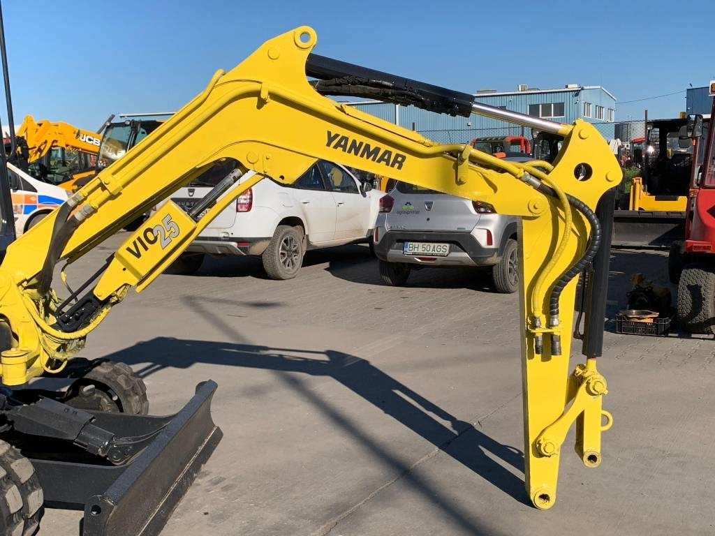Yanmar Vio 25-4 - حفارة مصغرة: صور 4 Yanmar Vio 25-4 - حفارة مصغرة: صور 4