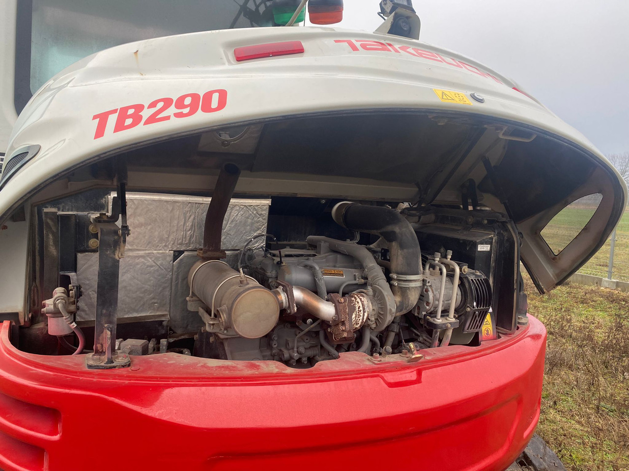 TAKEUCHI TB 290 - حفارة مصغرة: صور 3 TAKEUCHI TB 290 - حفارة مصغرة: صور 3