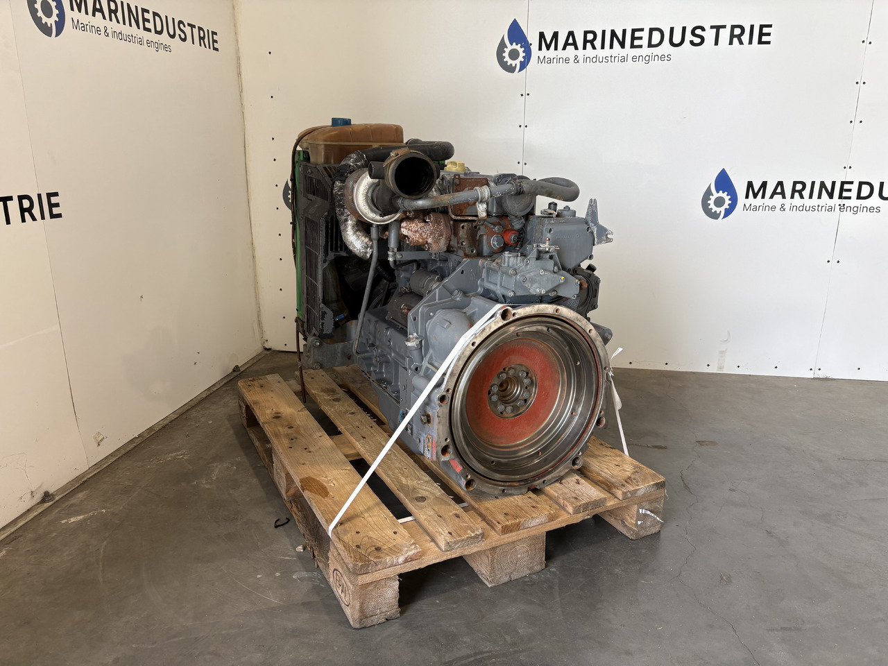DEUTZ BF4M 1012 - المحرك: صور 5 DEUTZ BF4M 1012 - المحرك: صور 5