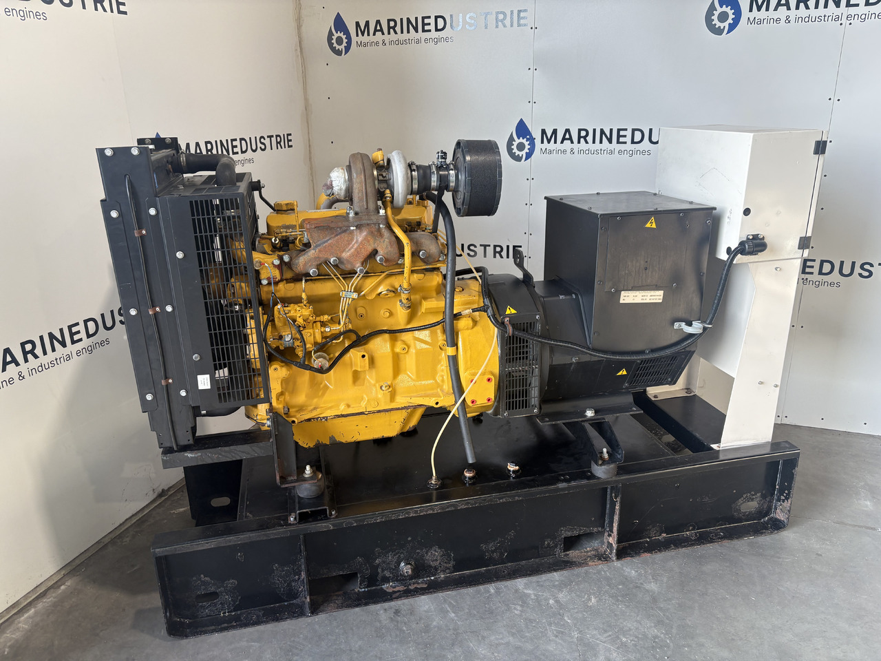John Deere John Deere 4039TF009 65KVA Stamford - المحرك - معدات صناعية: صور 5 John Deere John Deere 4039TF009 65KVA Stamford - المحرك - معدات صناعية: صور 5