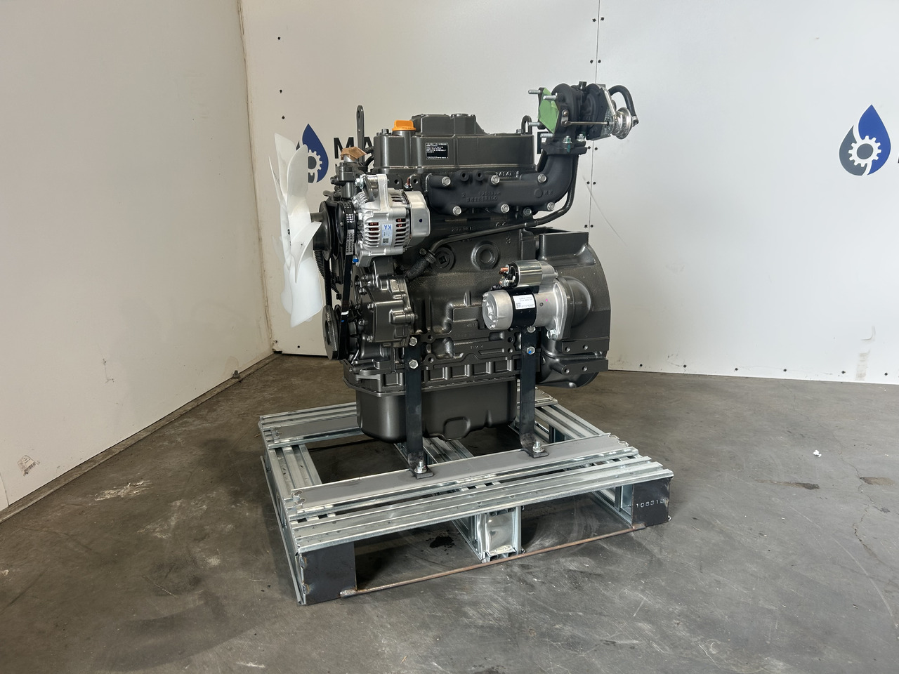Yanmar 3TNV84T - المحرك - حفارة: صور 5 Yanmar 3TNV84T - المحرك - حفارة: صور 5