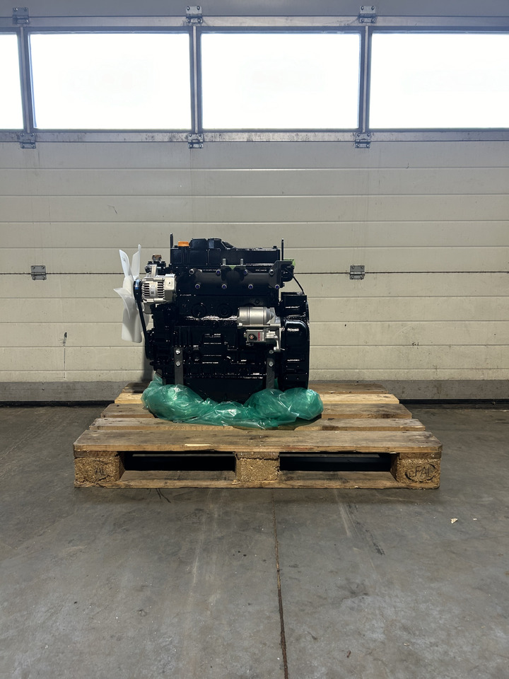 Yanmar 4TNV88 - المحرك - آلات البناء: صور 2 Yanmar 4TNV88 - المحرك - آلات البناء: صور 2