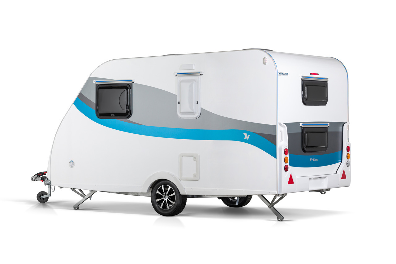 Niewiadów N-Cross 3 osobowa CAMPING caravan 3 person 1000kg - كرفان سحب: صور 2 Niewiadów N-Cross 3 osobowa CAMPING caravan 3 person 1000kg - كرفان سحب: صور 2