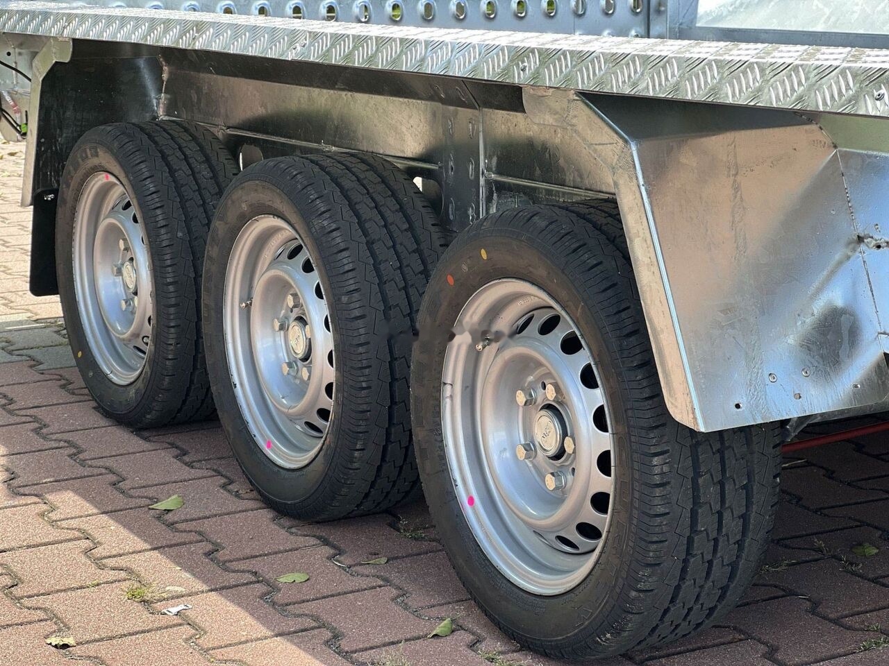 Wiola Pod sprzęt budowlany B3540 MAXX 3500kg - مقطورة لنقل المعدات: صور 2 Wiola Pod sprzęt budowlany B3540 MAXX 3500kg - مقطورة لنقل المعدات: صور 2