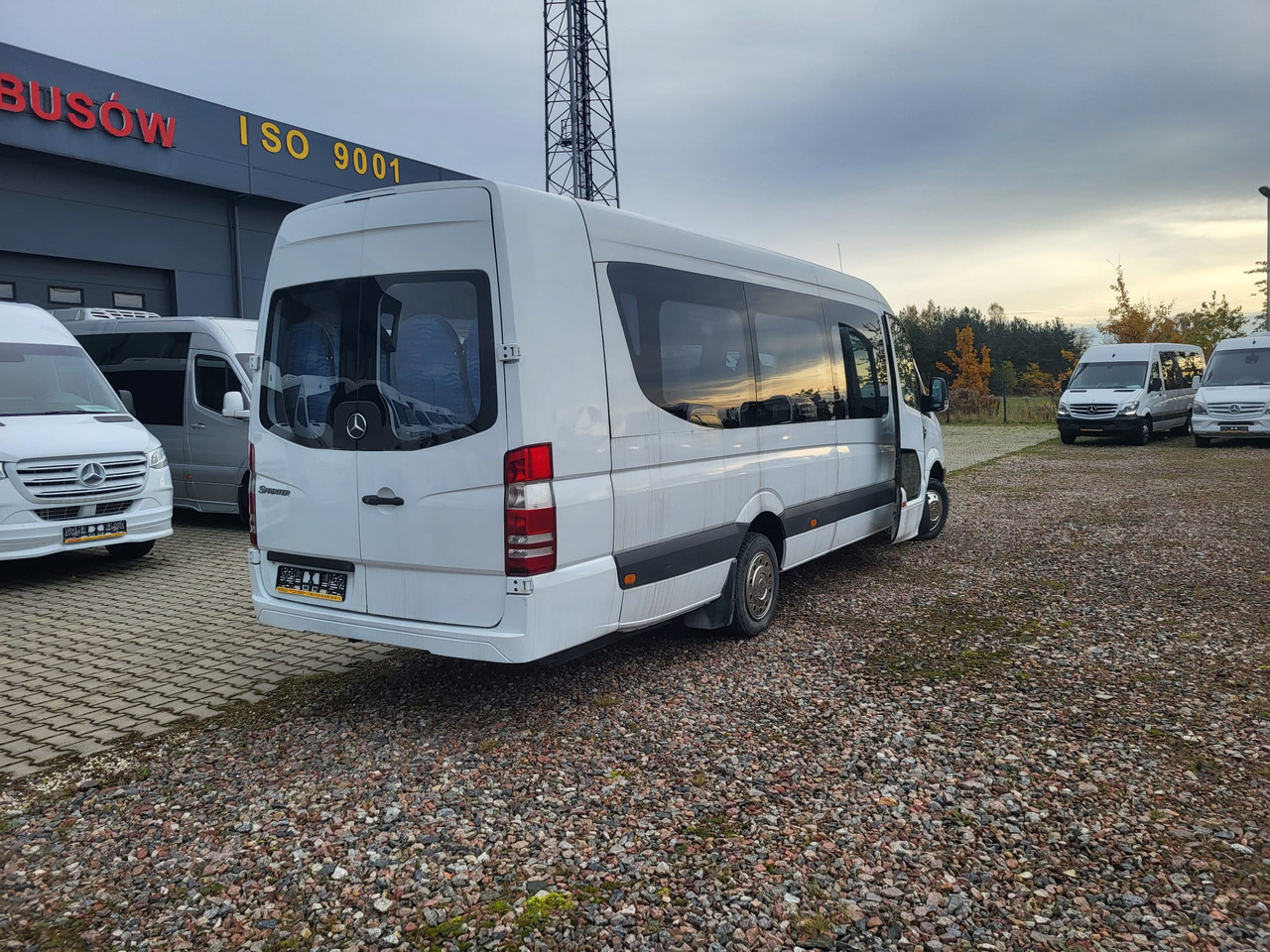 Mercedes-Benz Sprinter 518 CDI - 24 places + standing - صغيرة, ميكروباص: صور 4 Mercedes-Benz Sprinter 518 CDI - 24 places + standing - صغيرة, ميكروباص: صور 4