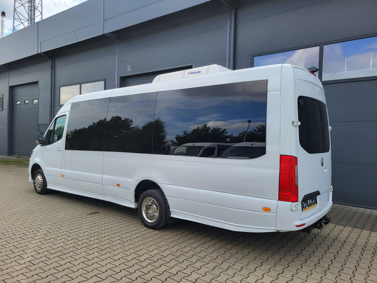 Mercedes-Benz Sprinter 519 CDI 24 places + 3 standing - باص النقل بين المدن: صور 4 Mercedes-Benz Sprinter 519 CDI 24 places + 3 standing - باص النقل بين المدن: صور 4