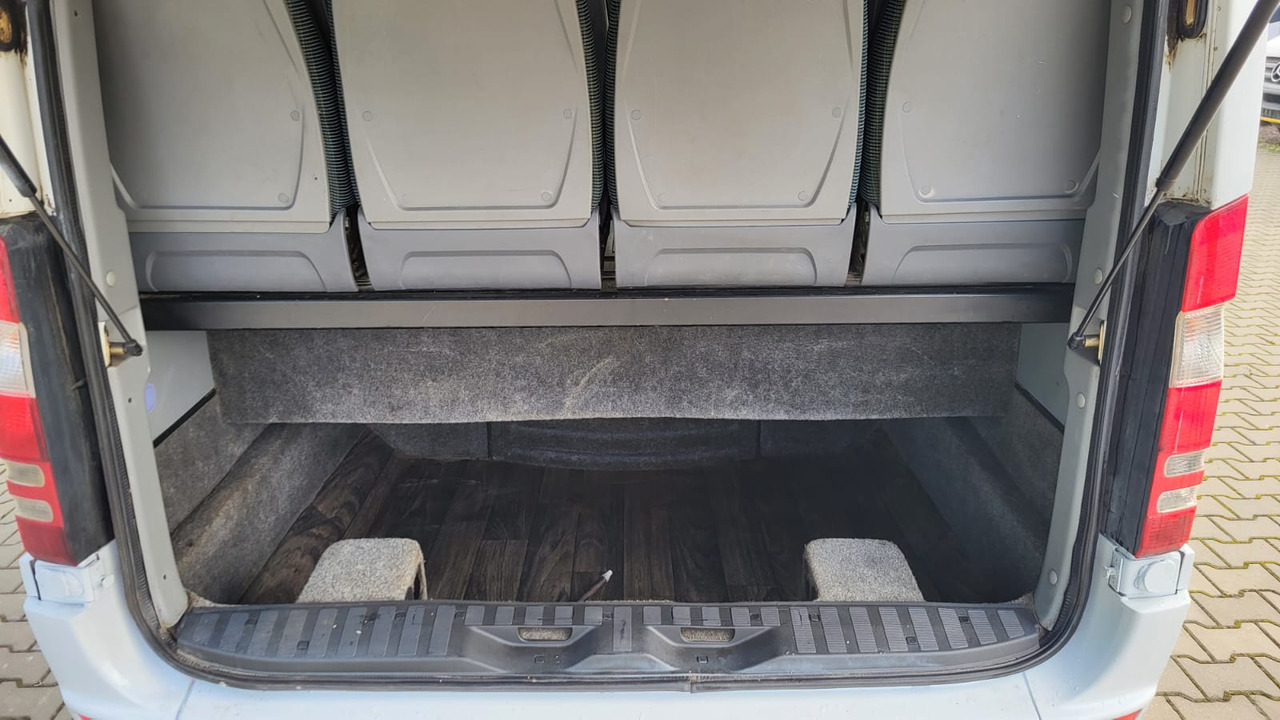 سياحية حافلة Mercedes-Benz Sprinter 519 CDI 24 seats: صور 14 سياحية حافلة Mercedes-Benz Sprinter 519 CDI 24 seats: صور 14