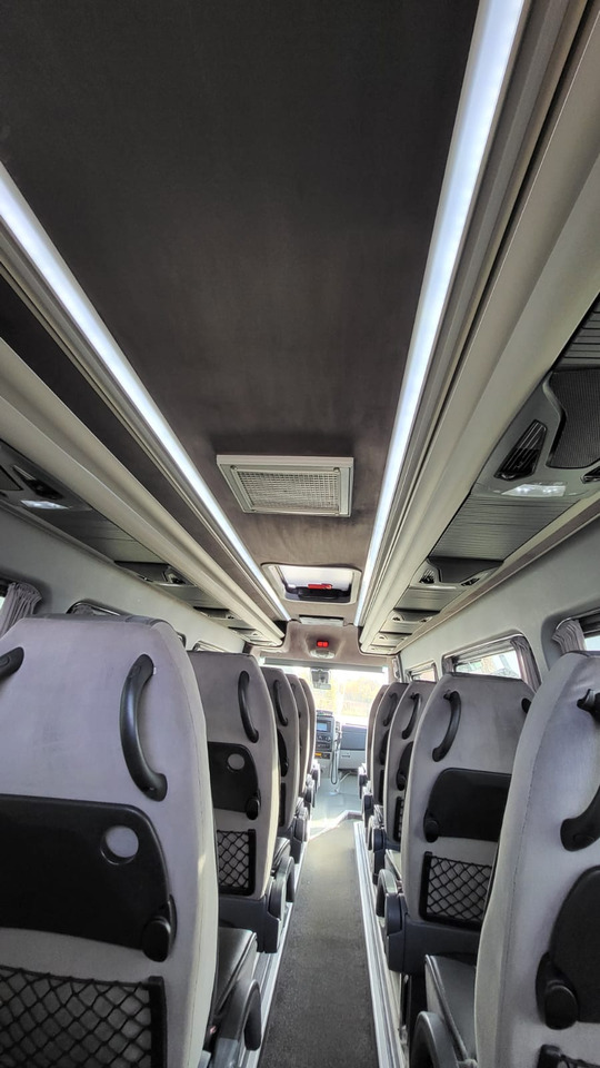 سياحية حافلة Mercedes-Benz Sprinter 519 CDI 24 seats: صور 9 سياحية حافلة Mercedes-Benz Sprinter 519 CDI 24 seats: صور 9